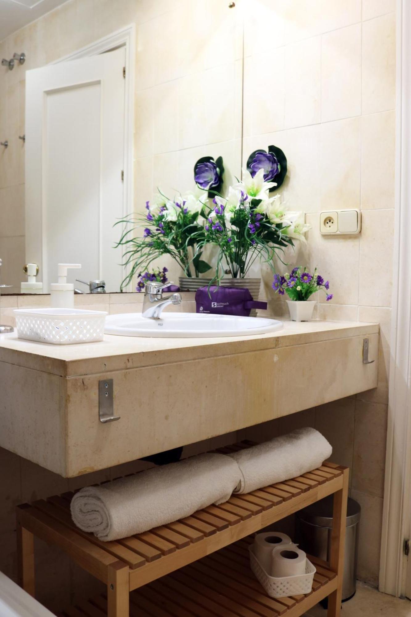 Estudio Suite San Vicente - Aloha Sevilla Екстер'єр фото